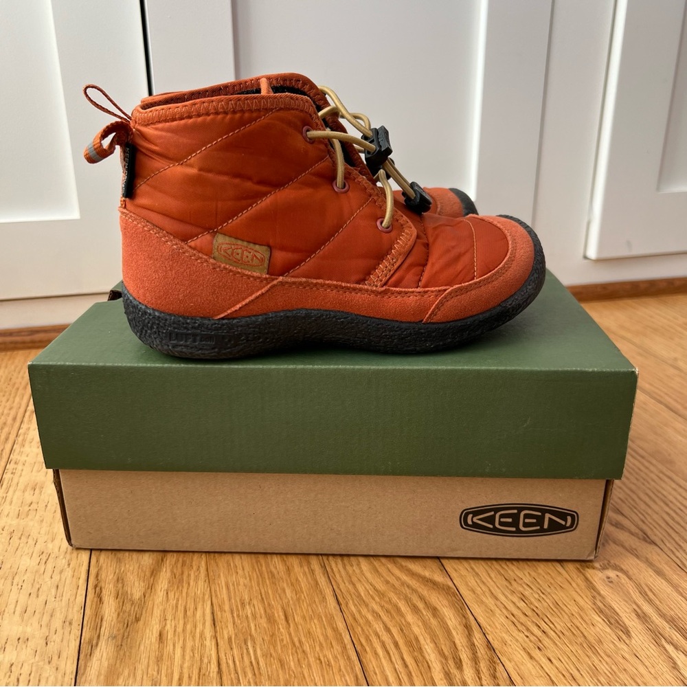 Keen Howser II Chukka Kids Waterproof Orange mid Boots